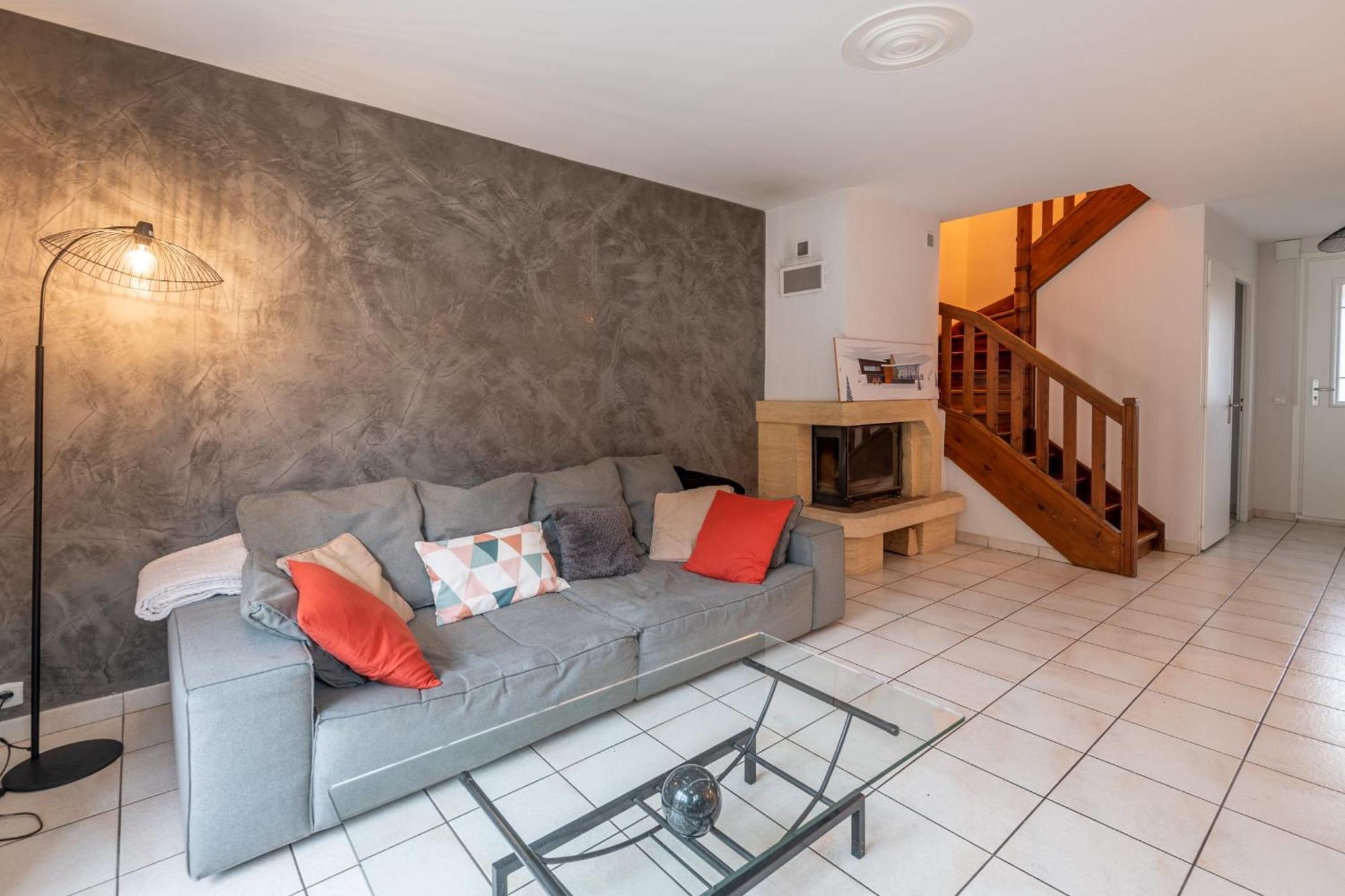 Alpiloc - Town House With Garden And Winter Lounge Villa Annecy Exterior photo